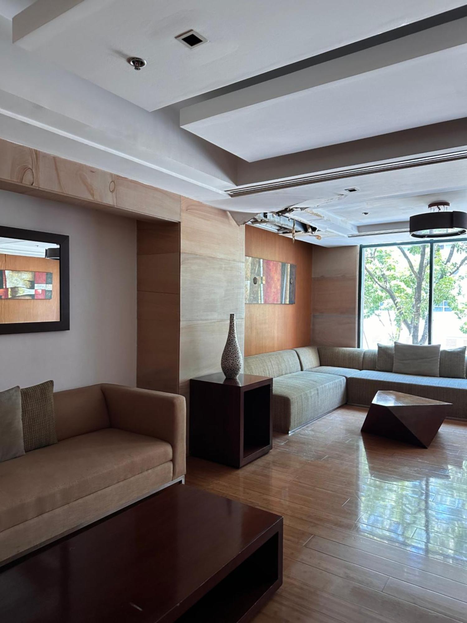 Studio One Condominium, Alabang - Bluu - Fiber Wi-Fi, Netflix-Ready Muntinlupa City Екстер'єр фото